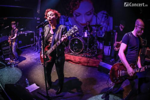 anneke-van-giersbergen-silver-church-bucuresti-2013-07