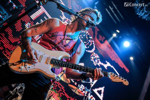 2-mike-terrana-band-christmas-rock-fest-2013-bucuresti-08
